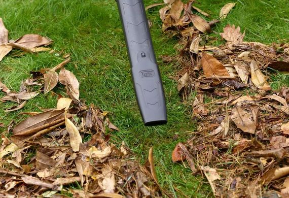 Садовий пилосос електричний Black&Decker BEBLV301 | Зображення 4