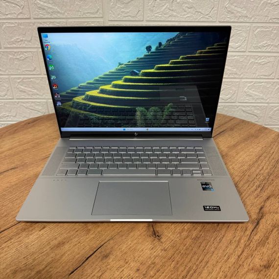 Ігровий ноутбук HP Envy 16t-h000 / 16" (2560x1600) IPS / Intel Core i5-12500H (12 (16) ядер по 3.3 - 4.5 GHz) / 16 GB DDR5 / 512 GB SSD / Intel Arc A370M, 4 GB GDDR6, 64-bit / WebCam б/в | Зображення 1