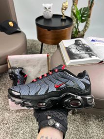 Чоловічі кросівки Air Max Plus New Black Grey Red , В'єтнам