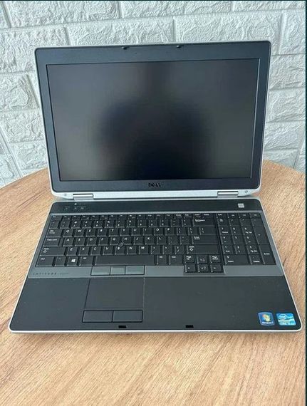 Ноутбук Dell Latitude 6530 15.6" HD+ i5 3360M 8Gb SSD 256Gb Nvidia NVS 5200M Б/У | Зображення 4