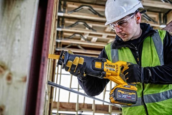 Пила шабельна акумуляторна 54В DeWALT DCS389NT | Зображення 7
