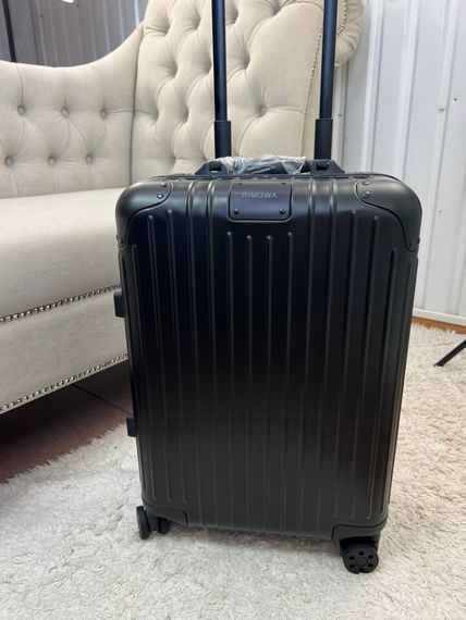 Валіза Rimowa Topas Stealth Cabin Multiwheel 34L c890