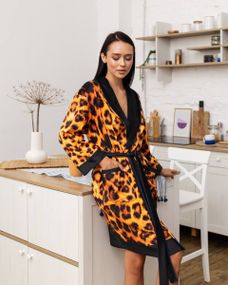 Халат жіночий з плюшевого велюру ексклюзивний Leopard 18275 L-XL