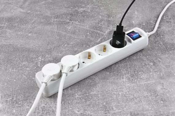 Сетевой фильтр 2Е 5XSchuko с выключателем, 3G*1.0мм, 3м, white (2E-U05ESM3W) | Зображення 6