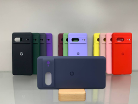 Google Pixel 7 Протиударний чохол з логотипом софт тач синій