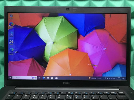 Ноутбук Б-клас Dell Latitude 7490 / 14" (1366x768) TN / Intel Core i5-8250U (4 (8) ядра по 1.6 - 3.4 GHz) / 8 GB DDR4 / 240 GB SSD M.2 / Intel UHD Graphics 620 / WebCam / USB 3.1 / HDMI / Windows 10 б/в | Зображення 2