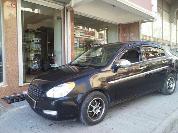 Накладки на ручки (4 шт) Carmos - Турецька сталь для Hyundai Accent 2006-2010 рр | Зображення 3