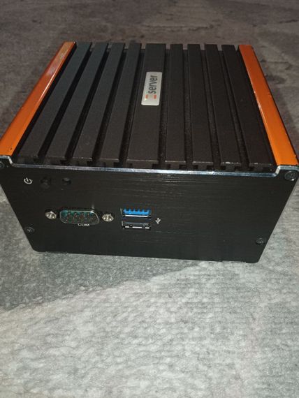 Промышленный ПК Thomas Krenn LES v2 / Intel Celeron N2930 (4 ядра по 1.83 - 2.16 GHz) / 8 GB DDR3 / 200 GB SSD / Intel HD Graphics б/у | Зображення 1