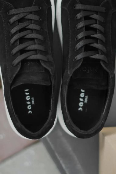 Замшеві кросівки на білій підошві 45 розмір | Зображення 6