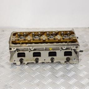 ГБЦ дефект 1.6 FSI 16V Volkswagen Passat B6 Golf V 2003-2008 Головка блока Фольксваген Пассат 03C103358S