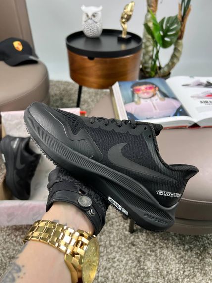 Мужские кроссовки Air Zoom Winflo 8 Shield Black Dark Gre весна / літо / осінь A3640 43 27.5 см | Зображення 3