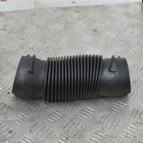 Патрубок повітряного фільтра 1.4 VTI Citroen C4 2004-2011 Труба провід повітря Сітроен ц4 9684577280