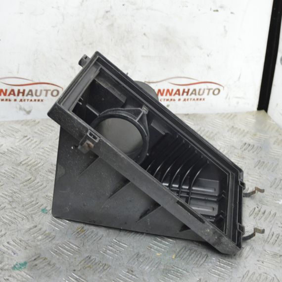 Корпус повітряного фільтра Nissan Navara D40 2005-2014 Корпус фільтра повітря Ніссан Навара 2105997 | Зображення 1