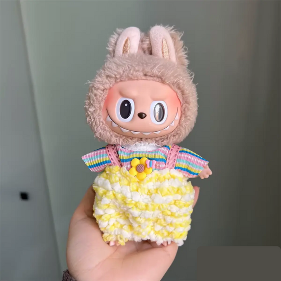 М'яка іграшка-сюрприз Лабубу в одязі, унікальна Labubu в різних вбраннях | Зображення 7