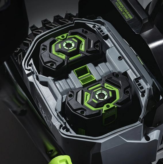 Акумуляторний самохідний снігоприбирач EGO SNT2400E | Зображення 1