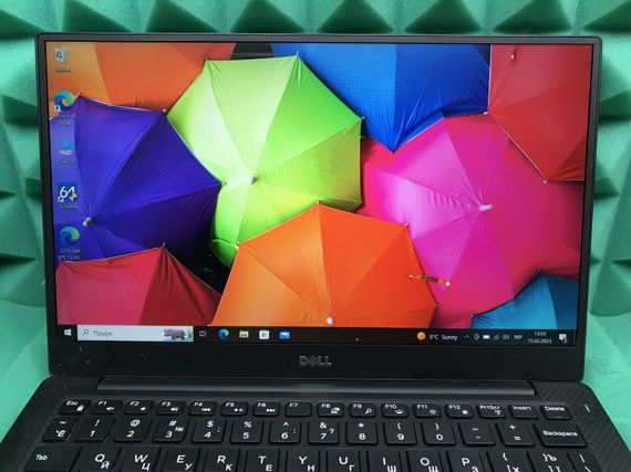 Ультрабук Dell XPS 13 9360 / 13.3" IPS / Intel Core i5-7200U (2(4) ядра по 2.5-3.1GHz) / 4GB DDR3 / 240GB SSD M.2 / HD Graphics 620 / WebCam / Fingerprint / Win 10 б/у | Зображення 2