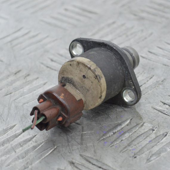 Редукційний клапан 2.0 D Mazda 3 5 6 регулятор тиску палива Мазда Denso | Зображення 1