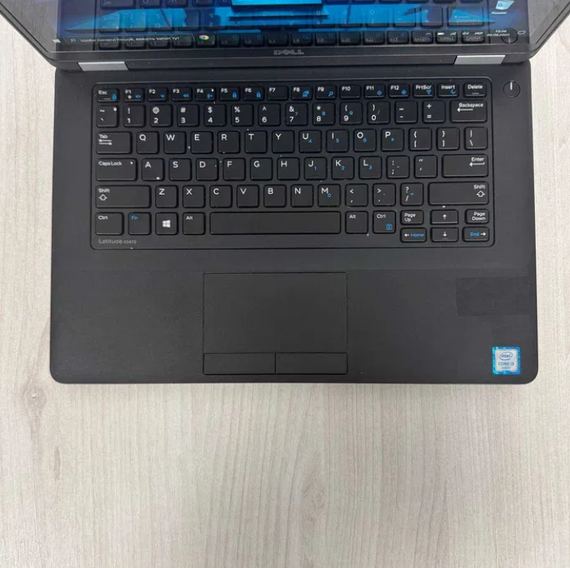 Ноутбук Dell Latitude 5470 14.0" FHD IPS Touch i5-6200U 8GB SSD 128GB Б/В | Зображення 4