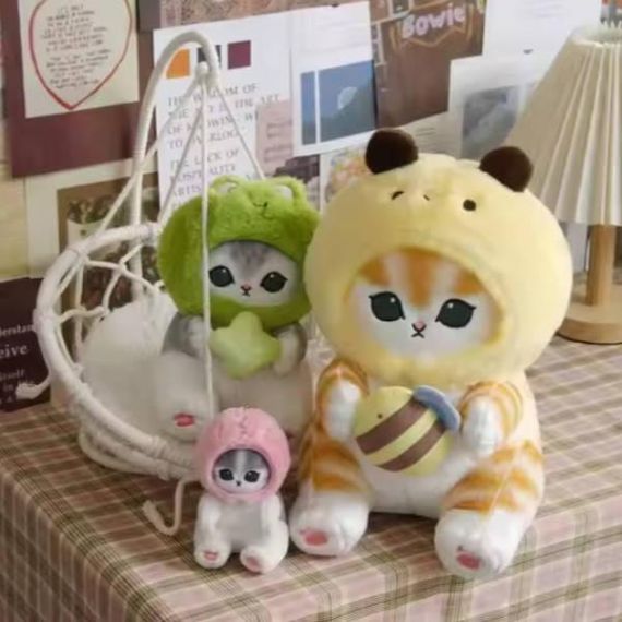 Іграшка м'яка 45см Котик у жовтій шапочці