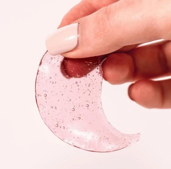 Освіжаючі патчі з екстрактом троянди Patchology Serve Chilled Rose Eye Gels 1 пара | Зображення 1