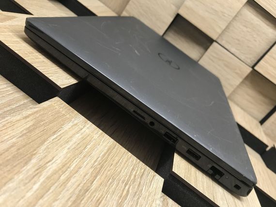 Ноутбук Б-класс Dell Latitude 3520 / 15.6" (1920x1080) IPS / Intel Core i5-1135G7 (4 (8) ядра по 2.4 - 4.2 GHz) / 8 GB DDR4 / 256 GB SSD M.2 / Intel Iris Xe Graphics / WebCam / USB 3.2 / HDMI / Windows 10 б/у | Зображення 5