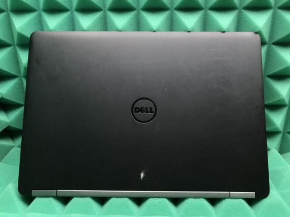 Ультрабук Б-класс Dell Latitude E7470 / 14" (1920x1080) IPS / Intel Core i5-6300U (2 (4) ядра по 2.4 - 3.0 GHz) / 8 GB DDR4 / 256 GB SSD / Intel HD Graphics 520 / WebCam / HDMI / miniDP / Windows 11 б/у | Зображення 4