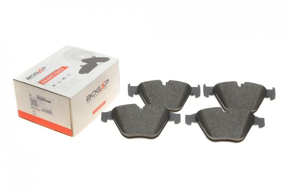 Колодки тормозные передние BMW 3 E90 07-13 5 E60 E61 6 E63 E64 03-10 7 E65 E66 E67 01-08 B8210125