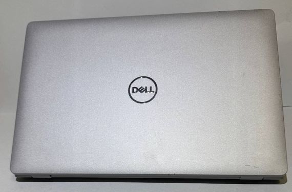 Мобільна робоча станція Dell Precision 3550 / 15,6" (1366x768) TN / Intel Core i7-10610U (4 (8) ядра по 1,8 - 4,9 ГГц) / 16 ГБ DDR4 / 256 ГБ SSD / nVidia Quadro P520, 2 ГБ GDDR5, 64-біт / WebCam б/в | Зображення 7