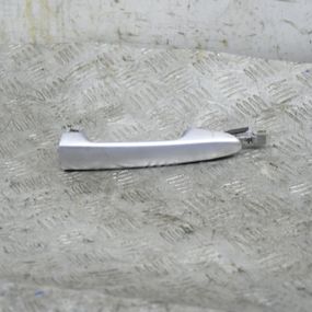 Ручка дверей ліва Mazda 6 GH 2008-2012 Ручка лівих дверей Мазда 6