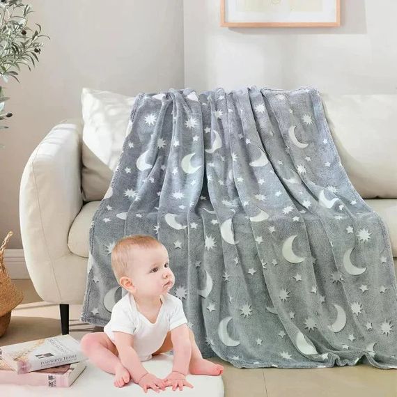 Плед светящийся в темноте Magic Blanket • Мягкое одеяло 100×150 см со светящимся рисунком для детей, подростков и уютного отдыха | Зображення 5