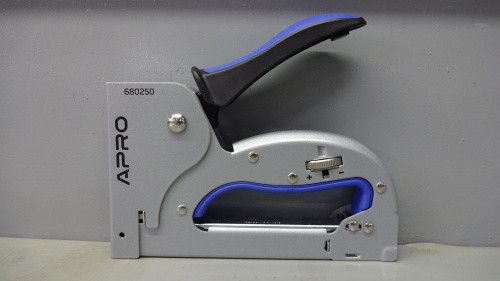 Степлер рессорный для скобы 4-14мм стальной корпус регулировка удара колесом APRO