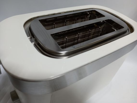 Тостер GTR015 білий 750 Вт Grunhelm | Зображення 3