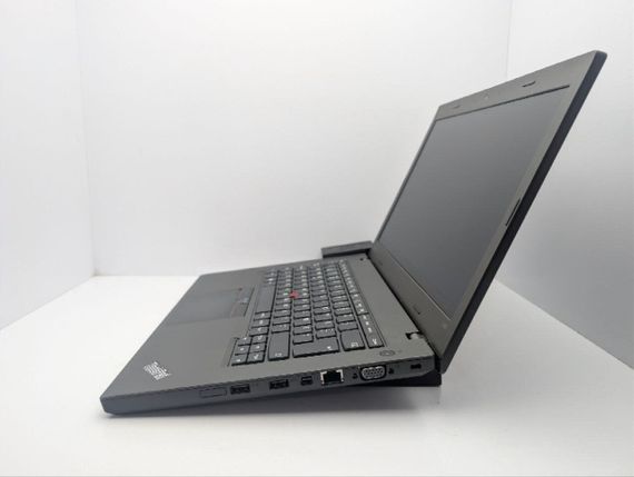 Ультрабук Lenovo ThinkPad L460 / 14" (1366x768) TN / Intel Pentium 4405U (2 (4) ядра по 2,1 ГГц) / 8 ГБ DDR3 / 500 ГБ HDD / Intel HD Graphics 510 / Веб-камера / Док-станція б/в | Зображення 3