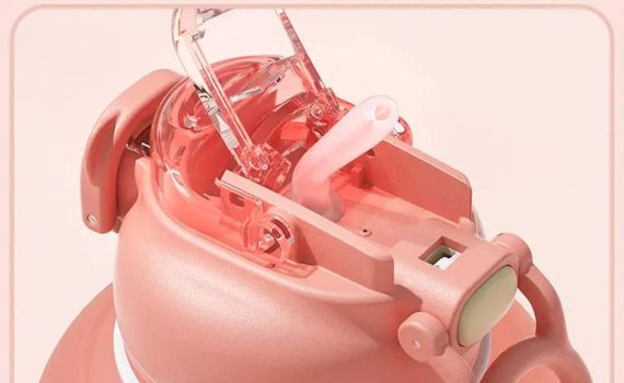 Зручна пляшка для води із безпечного пластику 1700 мл. Зелена | Зображення 2