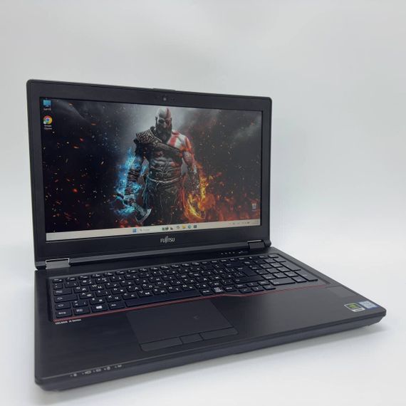 Мобільна робоча станція Fujitsu Celsius H780 / 15.6" (1920x1080) IPS / Intel Core i7-8750H (6 (12) ядер по 2.2 - 4.1 GHz) / 16 GB DDR4 / 512 GB SSD / nVidia Quadro P600, 4 GB GDDR5, 128-bit / WebCam б/в + Подарунок Мишка та килимок | Зображення 1