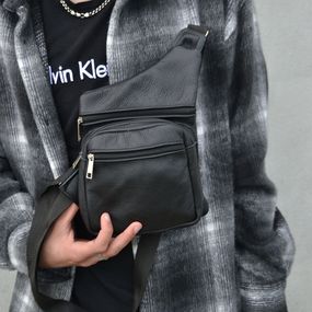 Сумки слінг чоловічі крос боді, Сумка чоловіча чорна через плече, Сумка крос-боді гладка UQ-16