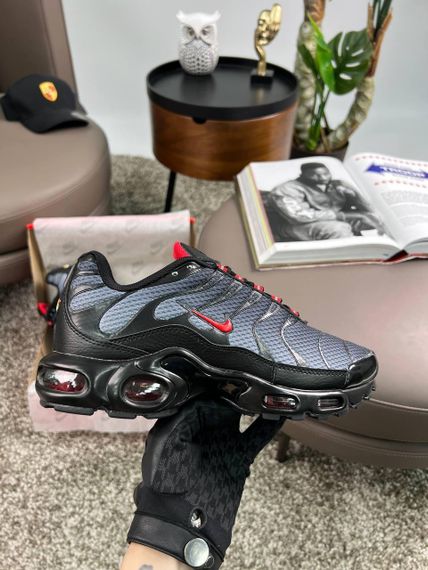 Мужские кроссовки Air Max Plus New Black Grey Red , Вьетнам 45 28.5 | Зображення 3