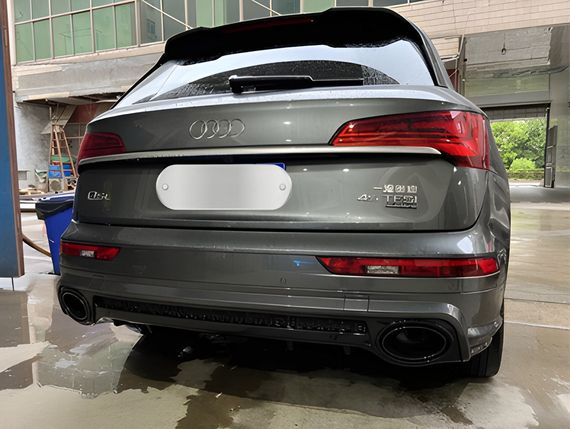 Задній дифузор з насадками QRS-Style для Ауди Q5 2008-2017 рр