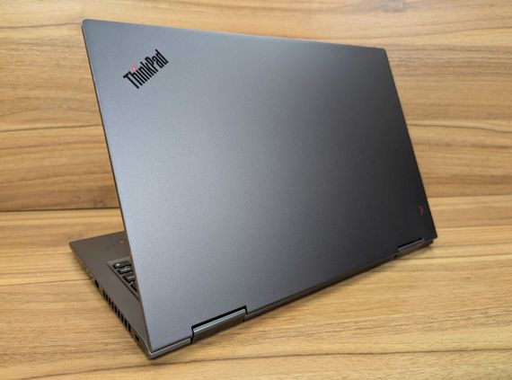 Ноутбук-трансформер Lenovo ThinkPad X1 Yoga gen4 / 14" (2560x1440) IPS Touch / Intel Core i7-8665U (4 (8) ядра по 1.9 - 4.8 GHz) / 16 GB DDR3 / 512 GB SSD / Intel UHD Graphics / WebCam / TouchID / Windows 11 б/в + Подарунок Бездротова миша / USB | Зображення 7