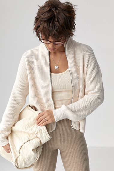 Однотонний в'язаний кардиган із коміром-стійкою - молочний цвет, ONE SIZE (є розміри)