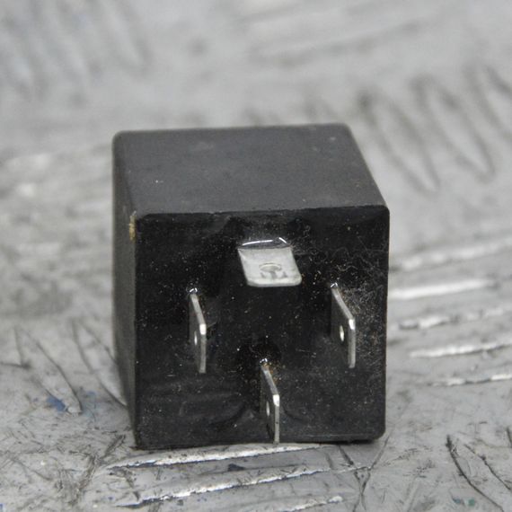 Реле 155 Volkswagen Transporter T4 1991-1996 Реле 155 Фольксваген Транспортер т4 357907467A | Зображення 1