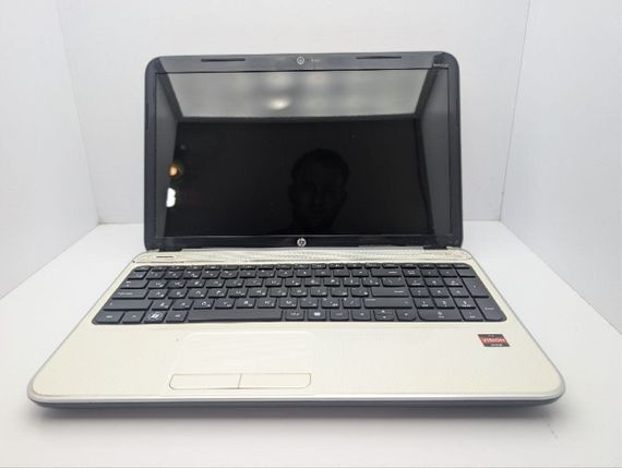 Ноутбук HP Pavilion g6-2331sr / 15.6" (1366x768) TN / AMD A4-4300M (2 ядра по 2.5 - 3.0 GHz) / 8 GB DDR3 / 750 GB HDD / AMD Radeon HD 7420G / WebCam / DVD-ROM б/в | Зображення 2