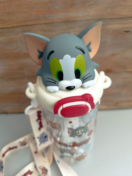 Дитячий поїльник пляшечка-непроливайка з трубочкою Tom&Jerry 500 мл | Зображення 1