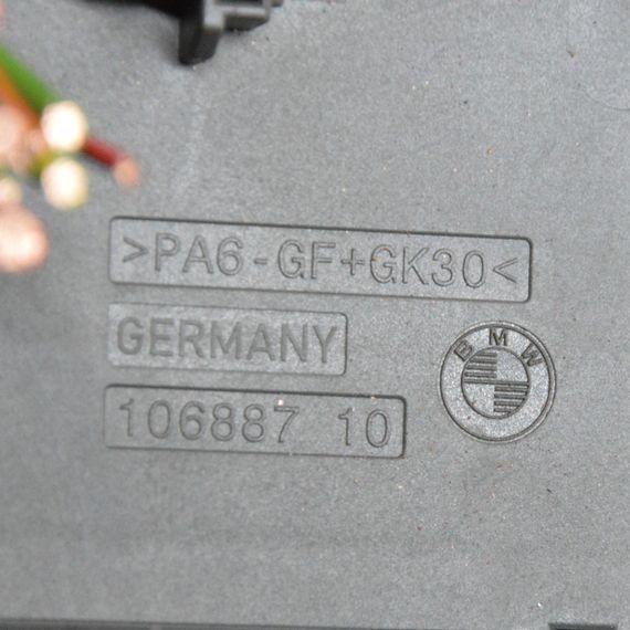 Блок запобіжників BMW 3 E90 E91 2005-2011 Блок запобіжників БМВ е90 е91 10688710 9119444 | Зображення 2