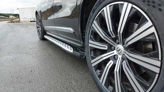 Боковые пороги Shining (2 шт., алюминий) для Volvo XC90 2015- гг | Зображення 6