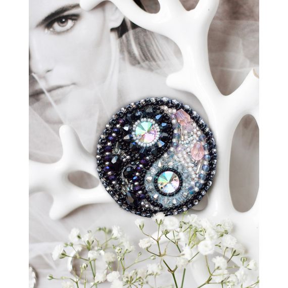 Набор для вышивки бисером украшения "Баланс" AD-090 на натуральном холсте | Зображення 1