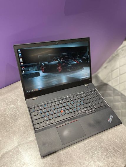 Ноутбук Lenovo ThinkPad T580 / 15.6" (1920x1080) IPS / Intel Core i5-8250U (4 (8) ядра по 1.6 - 3.4 GHz) / 8 GB DDR4 / 240 GB SSD / Intel UHD Graphics 620 / WebCam б/в | Зображення 6