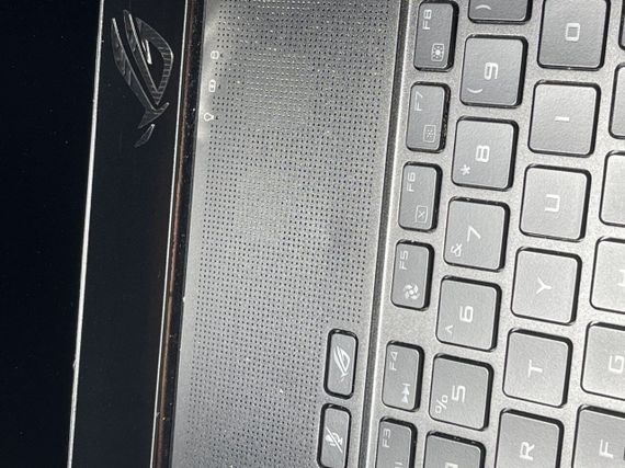 Игровой ноутбук Б-класс Asus ROG GU501GM-BI7N8 / 15.6" (1920x1080) IPS / Intel Core i7-8750H (6 (12) ядра по 2.2 - 4.1 GHz) / 16 GB DDR4 / 480 GB SSD / nVidia GeForce GTX 1060, 6 GB GDDR5, 192-bit / WebCam б/у | Зображення 6