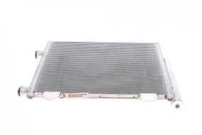 Радиатор кондиционера Citroen C1 Peugeot 108 1.0 1.2VTi 14- с осушителем  09015701