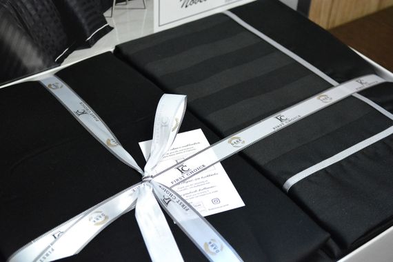 Комплект постільної білизни First Choice Deluxe Satin DARK 160х220 см сімейний Novel Line Black | Зображення 3